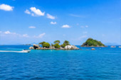 Yak Lek and Yak Yai Islands