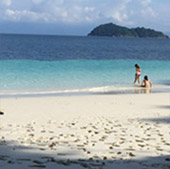 Nyaung Oo Phee Island, Myanmar. One Day Tour